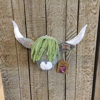 Load image into Gallery viewer, Purple Bobbins Small Tweed Coo
